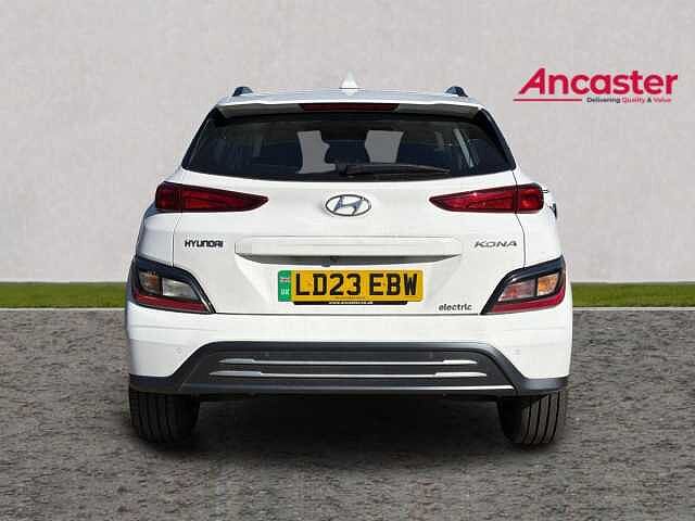 Hyundai KONA 100kW SE Connect 39kWh 5dr Auto