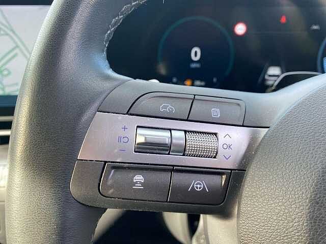 Hyundai KONA 1.6 GDi Hybrid Ultimate 5dr DCT Ultimate red