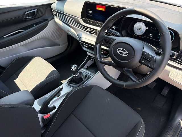 Hyundai I20 1.0T GDi 90 Tech Line 5dr Pearl - Aurora grey