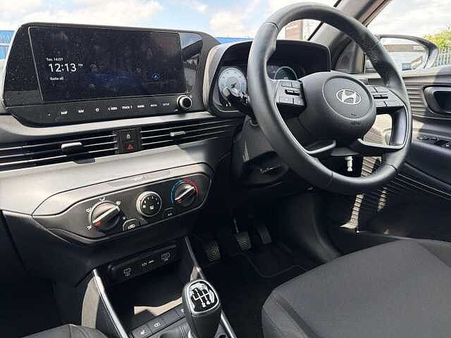 Hyundai I20 1.0T GDi 90 Black Line 5dr Pearl - Phantom black