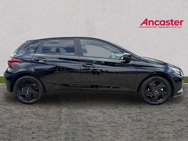 Hyundai I20 1.0T GDi 90 Black Line 5dr Pearl - Phantom black