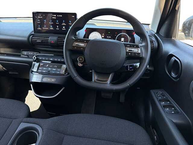 Hyundai INSTER 71kW 01 42kWh 5dr Auto