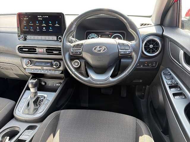 Hyundai KONA 1.6 GDi Hybrid Premium 5dr DCT
