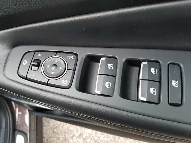 Hyundai Santa Fe 1.6 TGDi Hybrid Premium 5dr Auto