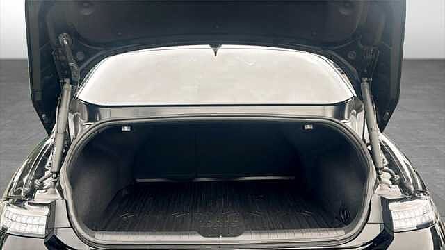 Hyundai IONIQ 6 77.4KWH PREMIUM SALOON 4DR ELECTRIC AUTO AWD (325 PS)