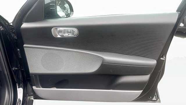 Hyundai IONIQ 6 77.4KWH PREMIUM SALOON 4DR ELECTRIC AUTO AWD (325 PS)