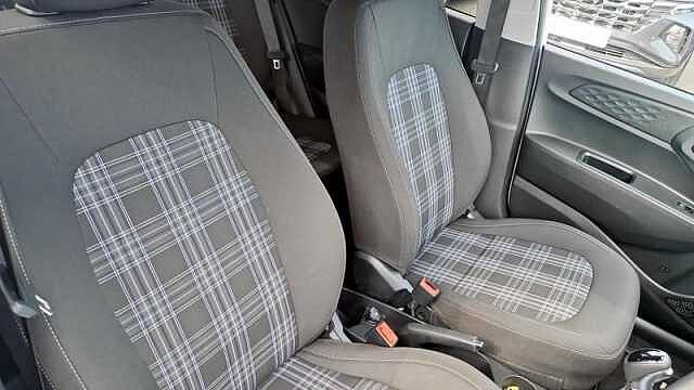 Hyundai i10 1.0 PREMIUM AUTO EURO 6 (S/S) 5DR