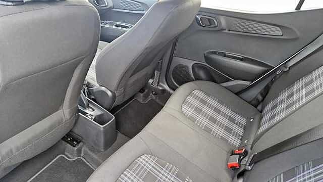 Hyundai i10 1.0 PREMIUM AUTO EURO 6 (S/S) 5DR