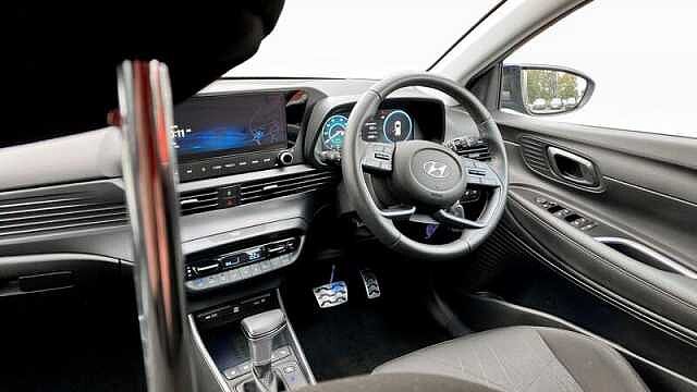 Hyundai BAYON 1.0 T-GDI MHEV PREMIUM DCT EURO 6 (S/S) 5DR