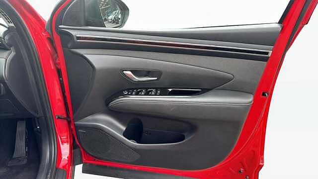 Hyundai TUCSON 1.6 T-GDI PREMIUM SUV 5DR PETROL MANUAL EURO 6 (S/S) (150 PS)