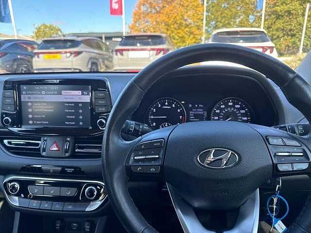 Hyundai i30 1.0 T-GDI MHEV SE CONNECT HATCHBACK 5DR PETROL HYBRID MANUAL EURO 6 (S/S) (120 P