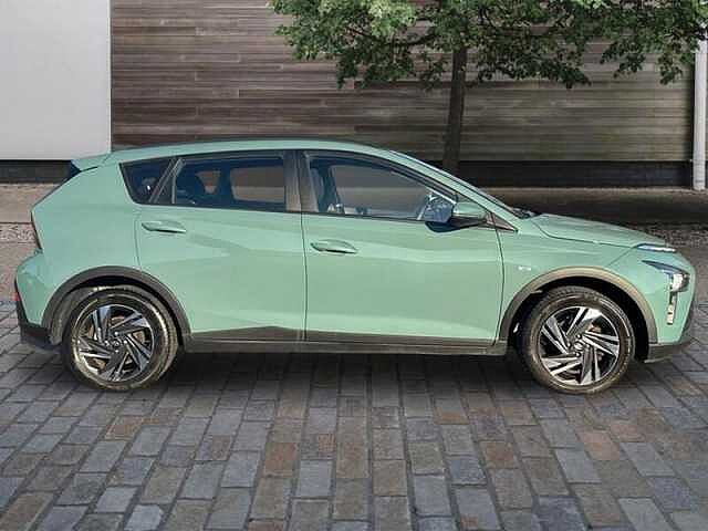 Hyundai BAYON 1.0 T-GDI MHEV SE CONNECT SUV 5DR PETROL HYBRID MANUAL EURO 6 (S/S) (100 PS) Mangrove Green