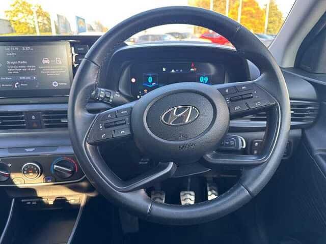 Hyundai BAYON 1.0 T-GDI MHEV SE CONNECT SUV 5DR PETROL HYBRID MANUAL EURO 6 (S/S) (100 PS) Mangrove Green