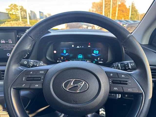 Hyundai BAYON 1.0 T-GDI MHEV SE CONNECT SUV 5DR PETROL HYBRID MANUAL EURO 6 (S/S) (100 PS) Mangrove Green