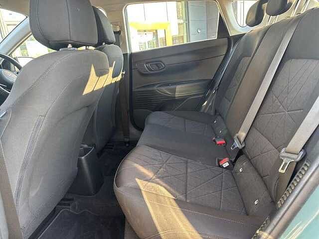 Hyundai BAYON 1.0 T-GDI MHEV SE CONNECT SUV 5DR PETROL HYBRID MANUAL EURO 6 (S/S) (100 PS) Mangrove Green