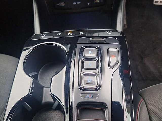 Hyundai TUCSON 1.6 h T-GDi N Line SUV 5dr Petrol Hybrid Auto Euro 6 (s/s) (230 ps) Engine Red