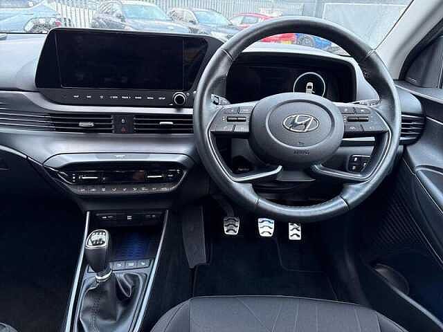 Hyundai BAYON 1.0 T-GDi MHEV Premium SUV 5dr Petrol Hybrid Manual Euro 6 (s/s) (120 ps) Intense Blue