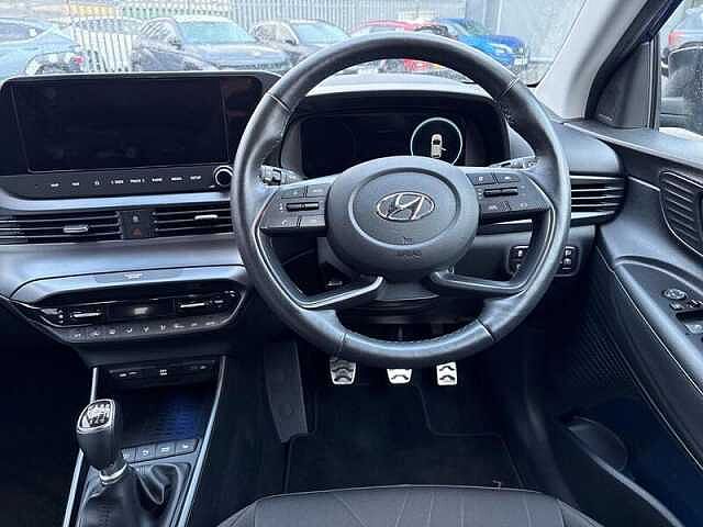 Hyundai BAYON 1.0 T-GDi MHEV Premium SUV 5dr Petrol Hybrid Manual Euro 6 (s/s) (120 ps) Intense Blue