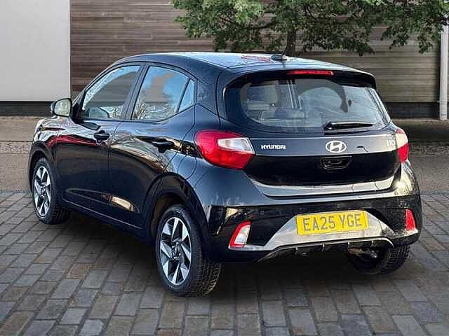 Hyundai I10 1.0 Advance Hatchback 5dr Petrol Auto Euro 6 (s/s) (63 ps) Phantom Black