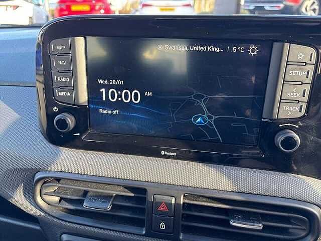 Hyundai I10 1.0 Advance Hatchback 5dr Petrol Auto Euro 6 (s/s) (63 ps) Phantom Black