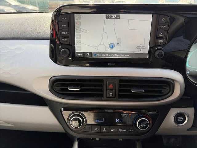 Hyundai I10 1.0 Premium Hatchback 5dr Petrol Auto Euro 6 (s/s) (63 ps) Dragon Red