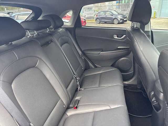 Hyundai KONA 1.6 h-GDi Ultimate SUV 5dr Petrol Hybrid DCT Euro 6 (s/s) (141 ps)