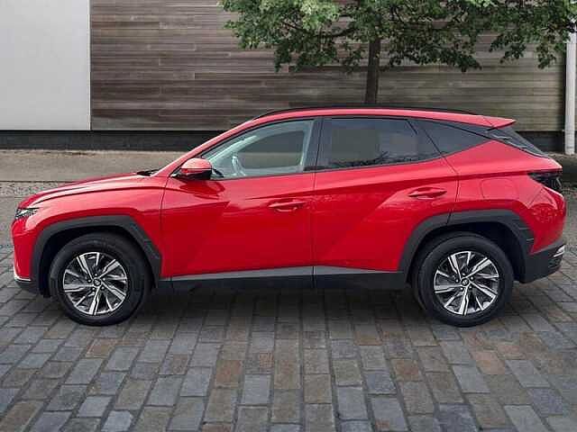 Hyundai TUCSON 1.6 h T-GDi SE Connect SUV 5dr Petrol Hybrid Auto Euro 6 (s/s) (230 ps) Engine Red