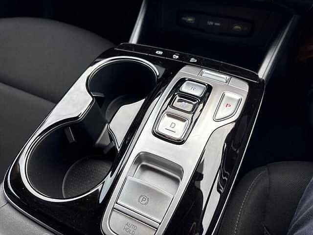 Hyundai TUCSON 1.6 h T-GDi SE Connect SUV 5dr Petrol Hybrid Auto Euro 6 (s/s) (230 ps) Engine Red