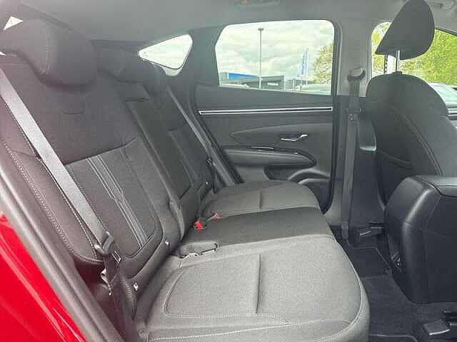 Hyundai TUCSON 1.6 h T-GDi Premium SUV 5dr Petrol Hybrid Auto Euro 6 (s/s) (230 ps)