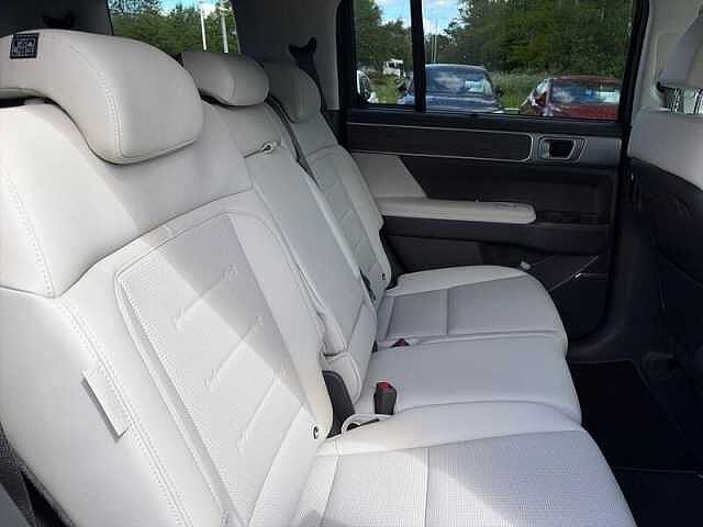 Hyundai SANTA FE 1.6T Ultimate SUV 5dr Petrol Hybrid Auto Euro 6 (s/s) (7Seat) (239 ps)