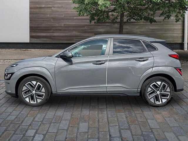 Hyundai KONA 64kWh Ultimate SUV 5dr Electric Auto (10.5kW Charger) (204 ps)