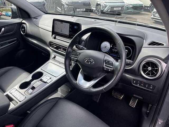 Hyundai KONA 64kWh Ultimate SUV 5dr Electric Auto (10.5kW Charger) (204 ps)