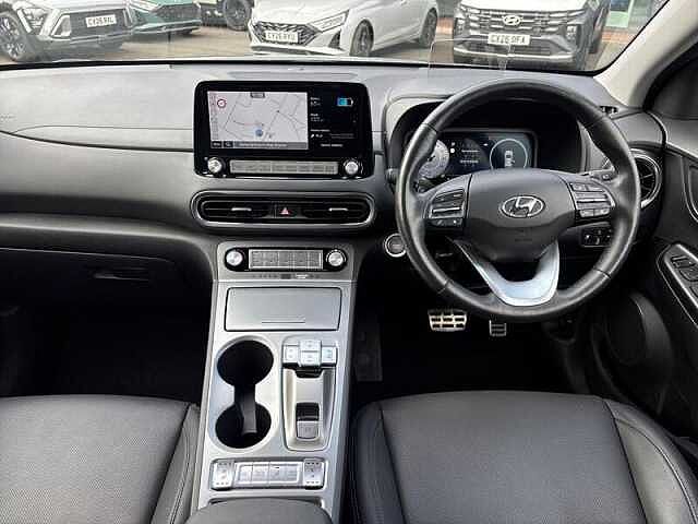 Hyundai KONA 64kWh Ultimate SUV 5dr Electric Auto (10.5kW Charger) (204 ps)