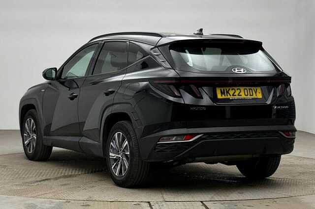 Hyundai TUCSON 1.6 T-GDi MHEV SE Connect SUV 5dr Petrol Hybrid Manual Euro 6 (s/s) (150 ps) Phantom Black