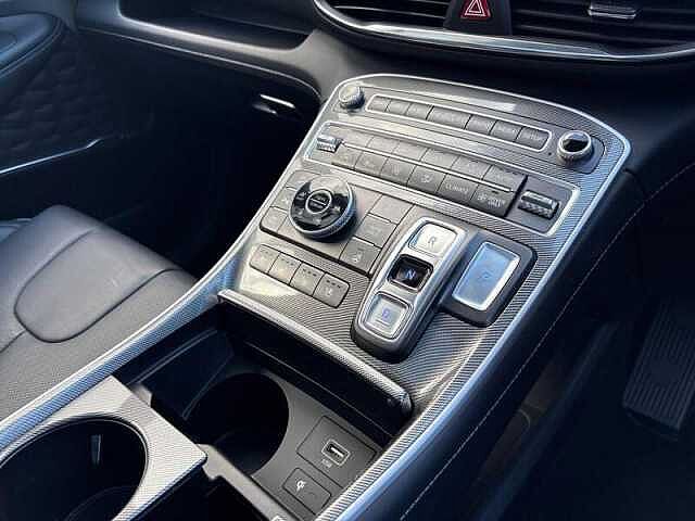 Hyundai SANTA FE 1.6 T-GDi 13.8kWh Ultimate SUV 5dr Petrol Plug-in Hybrid Auto 4WD Euro 6 (s/s) (