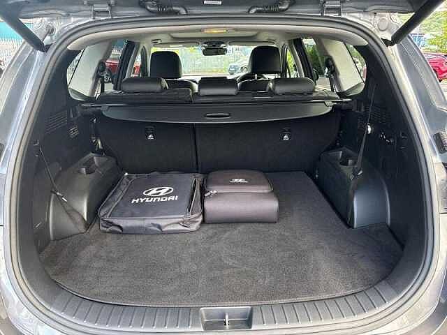 Hyundai SANTA FE 1.6 T-GDi 13.8kWh Ultimate SUV 5dr Petrol Plug-in Hybrid Auto 4WD Euro 6 (s/s) (