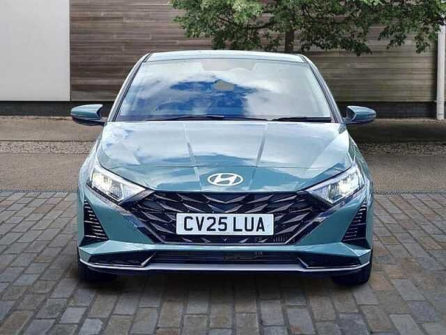 Hyundai i20 1.0 T-GDi Premium Hatchback 5dr Petrol DCT Euro 6 (s/s) (100 ps)