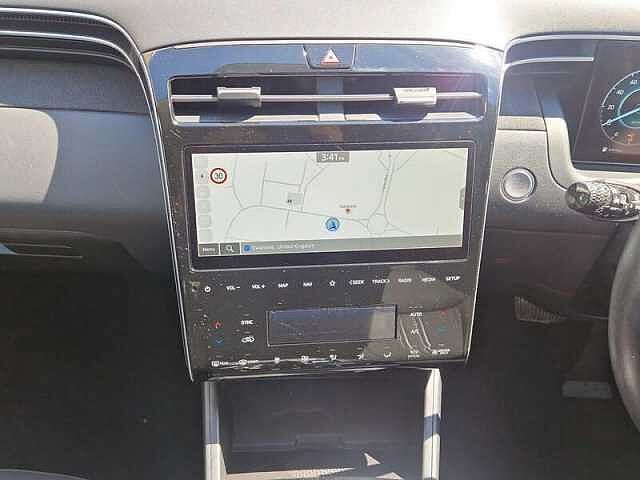 Hyundai TUCSON 1.6 h T-GDi Premium SUV 5dr Petrol Hybrid Auto Euro 6 (s/s) (230 ps)