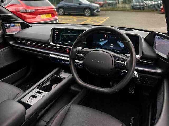 Hyundai IONIQ 6 77.4kWh Ultimate Saloon 4dr Electric Auto AWD (325 ps)