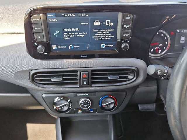 Hyundai i10 1.0 SE Connect Hatchback 5dr Petrol Auto Euro 6 (s/s) (67 ps)