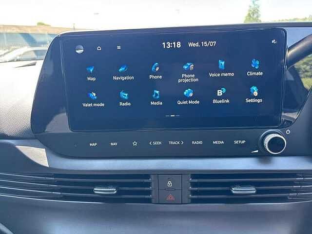 Hyundai BAYON 1.0 T-GDi Premium SUV 5dr Petrol DCT Euro 6 (s/s) (100 ps)