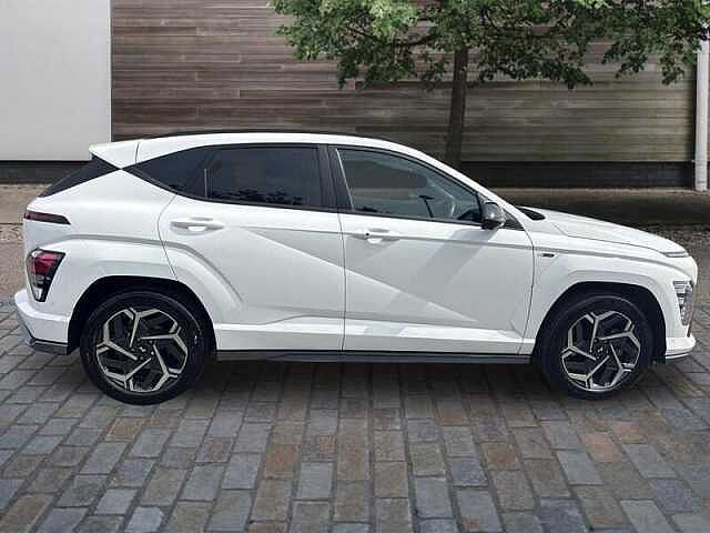 Hyundai KONA 1.6 h-GDi N Line S SUV 5dr Petrol Hybrid DCT Euro 6 (s/s) (141 ps) Atlas White