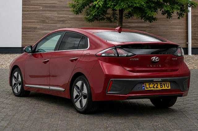 Hyundai IONIQ 1.6 h-GDi Premium SE Hatchback 5dr Petrol Hybrid DCT Euro 6 (s/s) (141 ps)