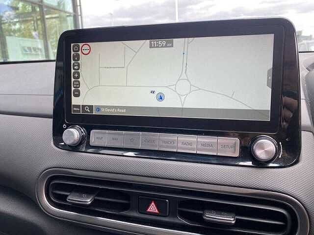 Hyundai KONA 64kWh Premium SUV 5dr Electric Auto (10.5kW Charger) (204 ps)