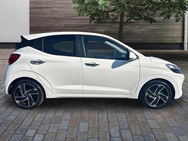 Hyundai i10 5dr Hat 1.0 Mpi 67ps Premium Nav