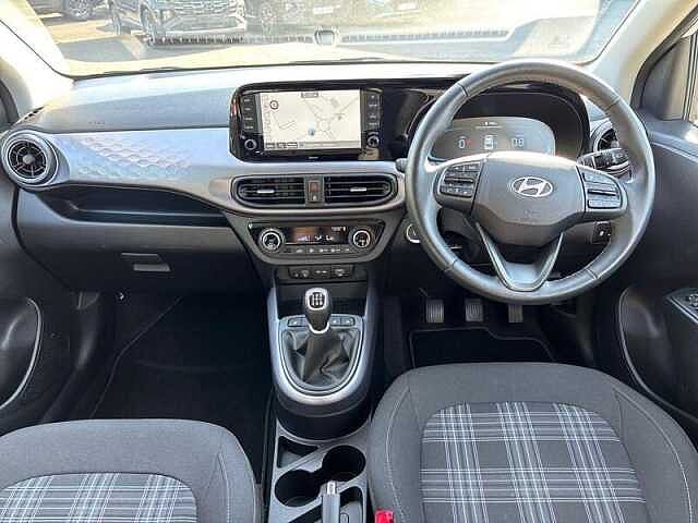Hyundai i10 5dr Hat 1.0 Mpi 67ps Premium Nav