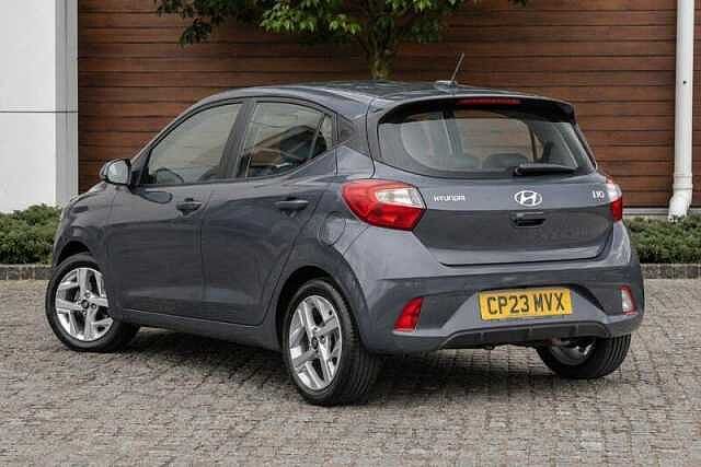 Hyundai i10 1.0 SE Connect Hatchback 5dr Petrol Manual Euro 6 (s/s) (67 ps)