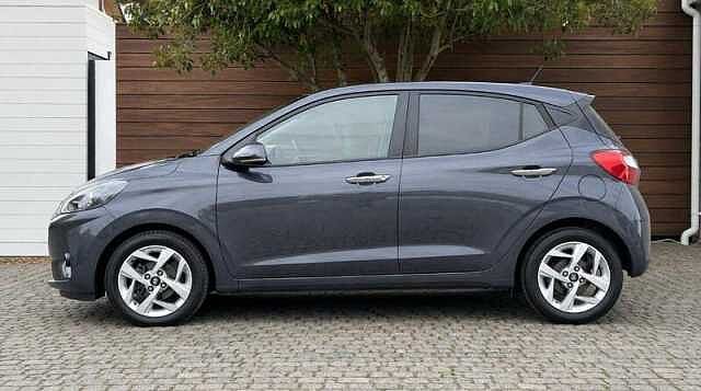 Hyundai i10 1.0 SE Connect Hatchback 5dr Petrol Manual Euro 6 (s/s) (67 ps)