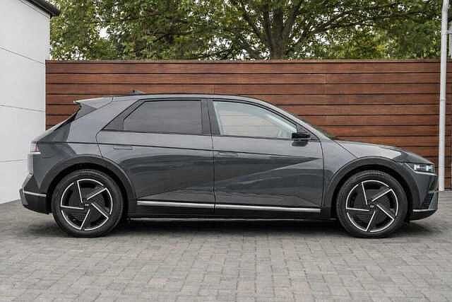 Hyundai IONIQ 5 84kWh Ultimate Hatchback 5dr Electric Auto AWD (325 ps)