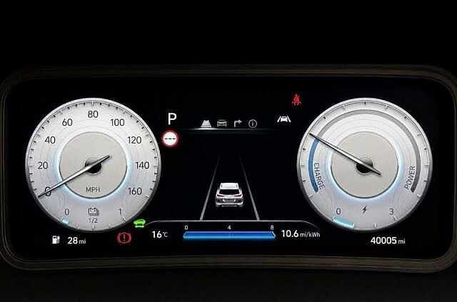 Hyundai KONA 64kWh Premium SUV 5dr Electric Auto (10.5kW Charger) (204 ps)